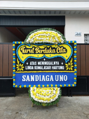 Papan Bunga Duka di Bunga Mas